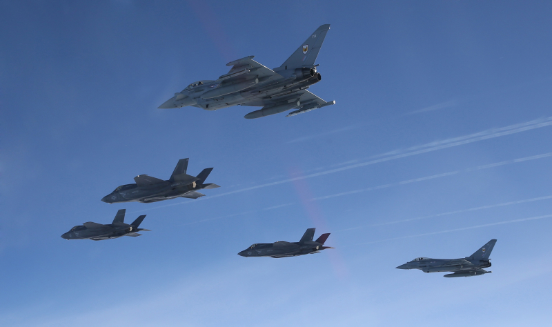 F35 Lightning arrives into the UK, Flanked by 2, 1Sqn Typhoons and photographed by a 100 Sqn Hawk